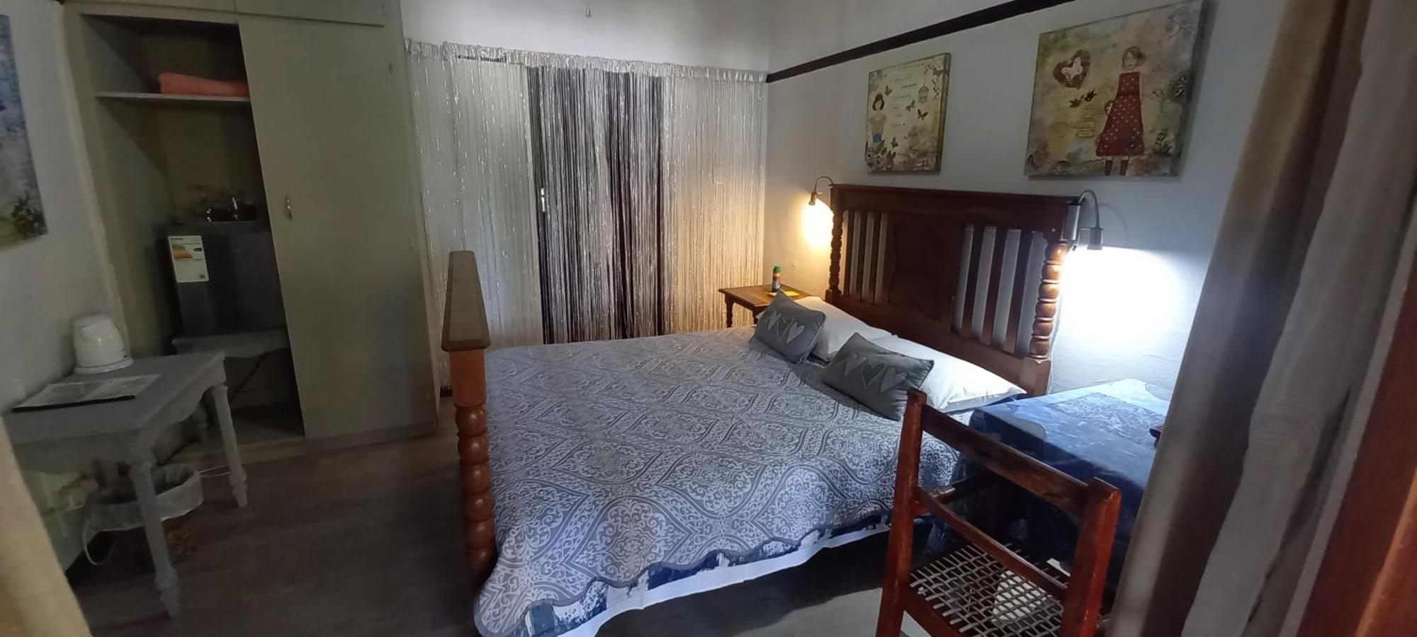 Best Little Guest House new name is Beit Shalom Guest House Oudtshoorn Exterior foto
